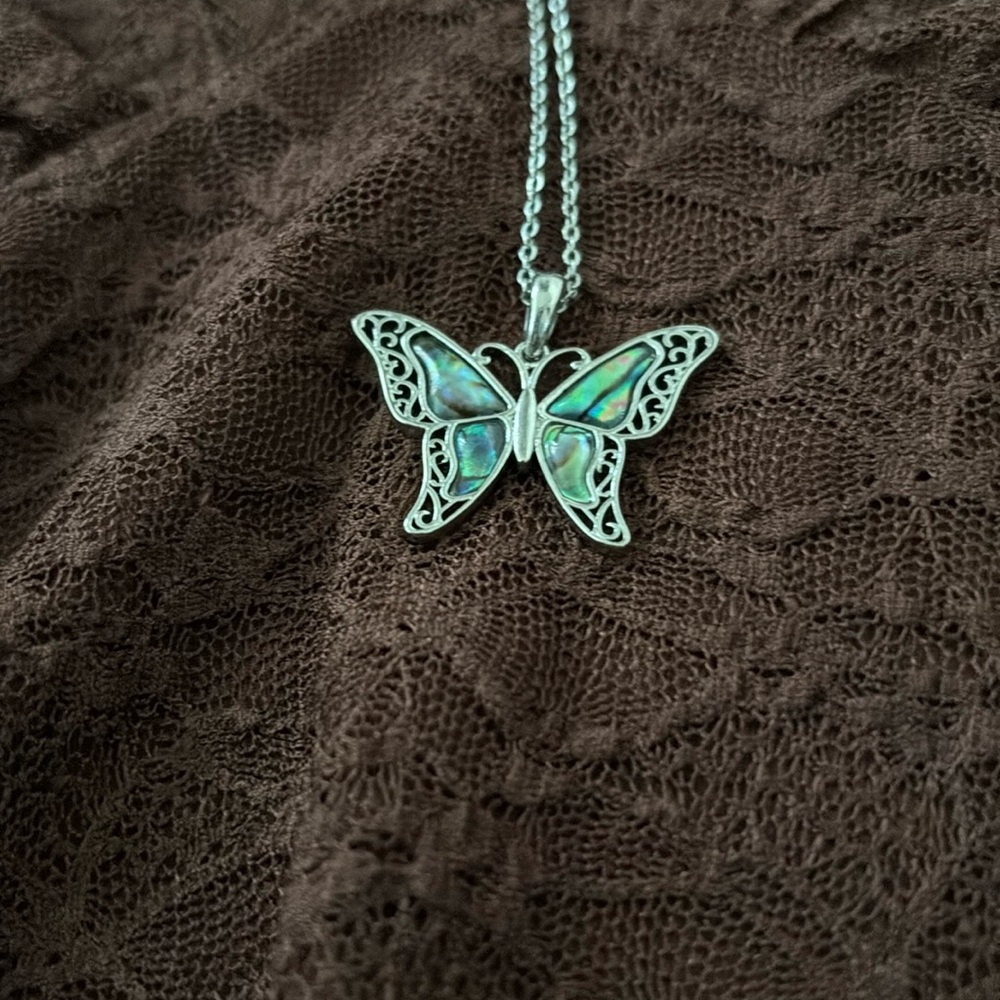 Elegant Silver Butterfly Pendant Necklace